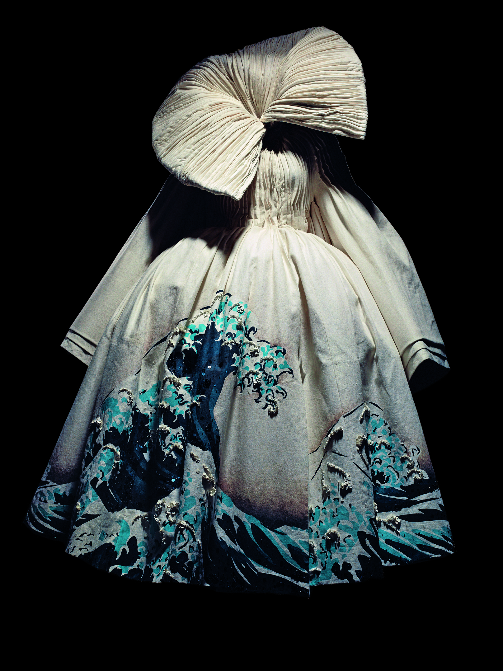 Un robe inspirée de la célèbre estampe de Hokusai