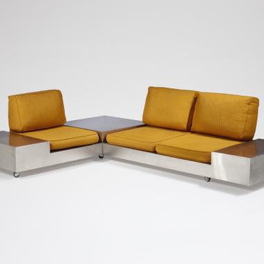 Corner sofa 3 places - circa 1970. Estimation: 30 000/40 000 euros