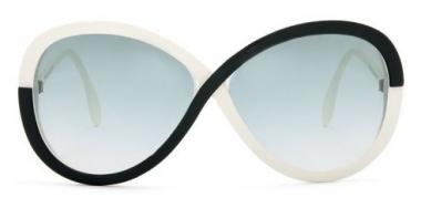 <p>Lunettes de soleil, ann&eacute;es 1970 de la marques Shilhouette, in <em>Eyewear, </em>Moss Lipow.</p>
