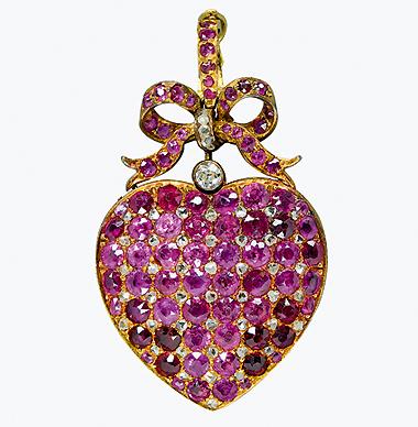 Médaillon Coeur, en or, argent et rubis, 1850-1860. Provenance : Impératrice Eugénie.