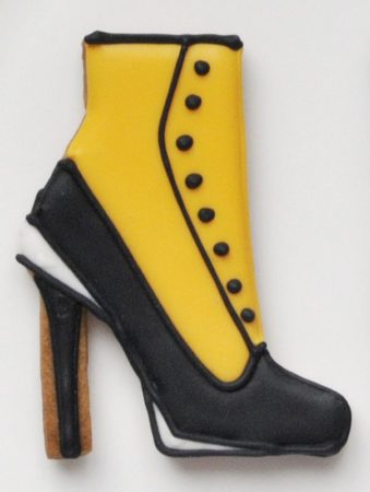chaussure bleu marine minelli