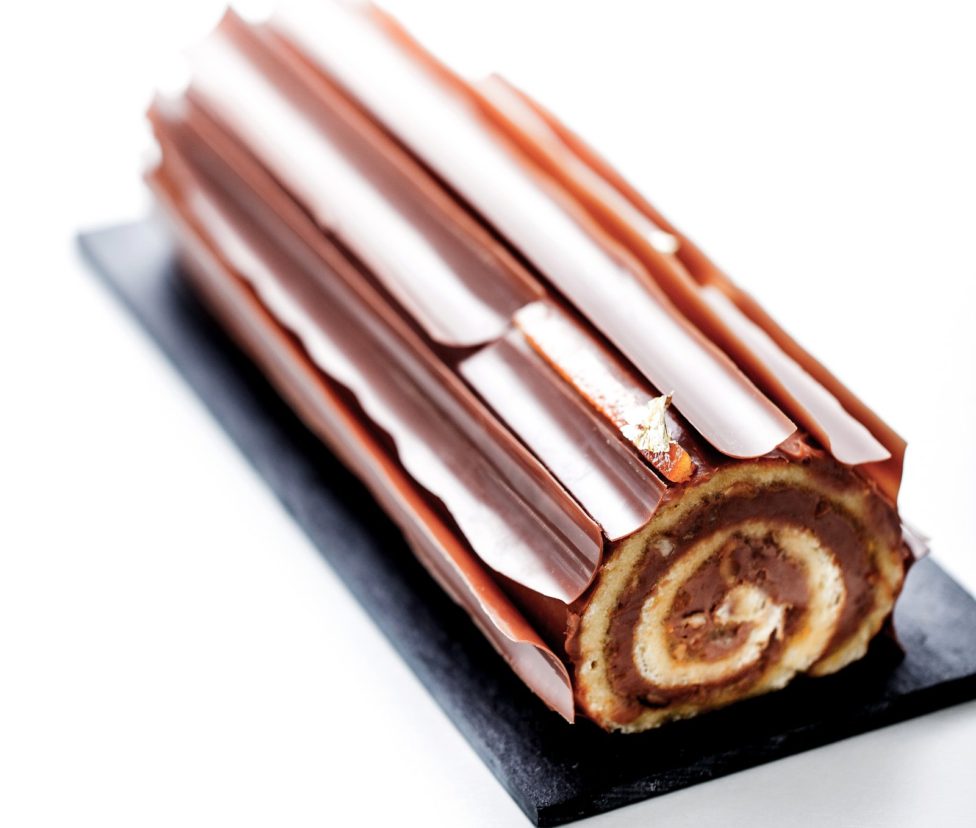 Recette La Buche De Noel D Alain Ducasse Stiletto